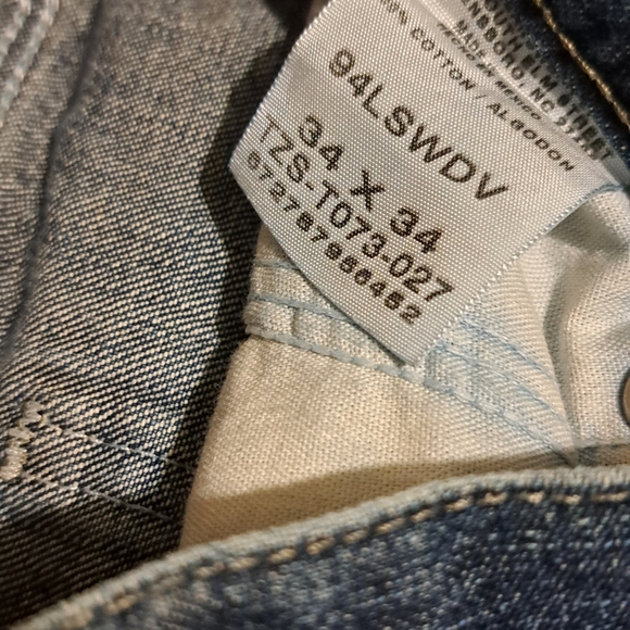 Men's Wrangler Carpender Denim Jeans - Picture 5 of 5